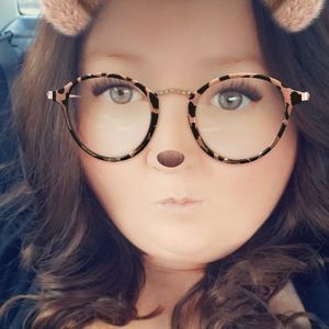 Meet your Posher, Beverly